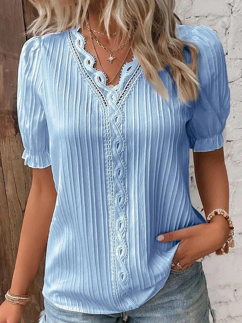 Mira™ | Mira – Feminin topp med spetsdetaljer