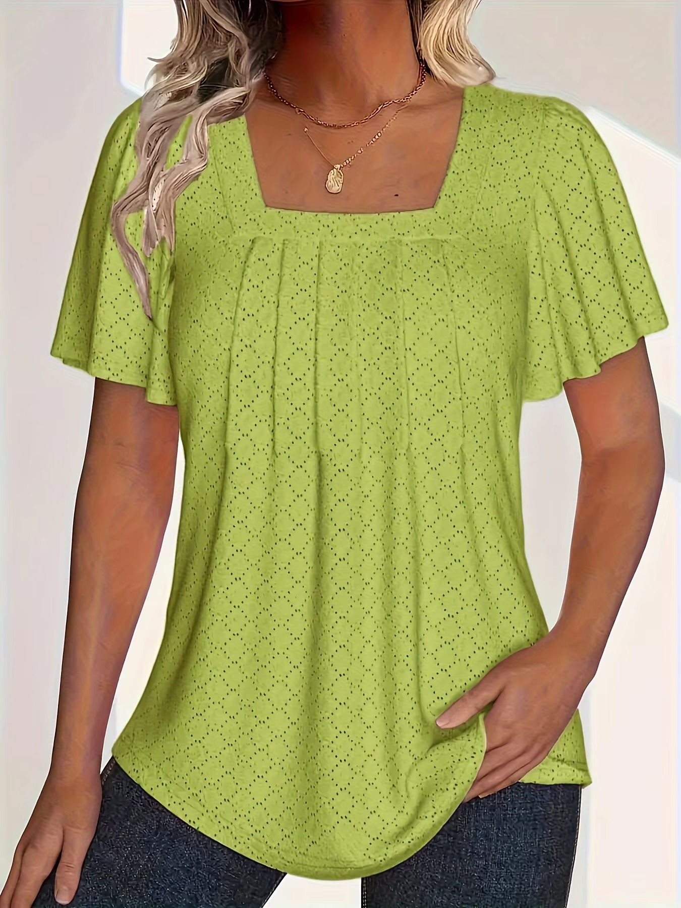 Mira™ | Mirelle – Blus med fyrkantig halsringning och textur