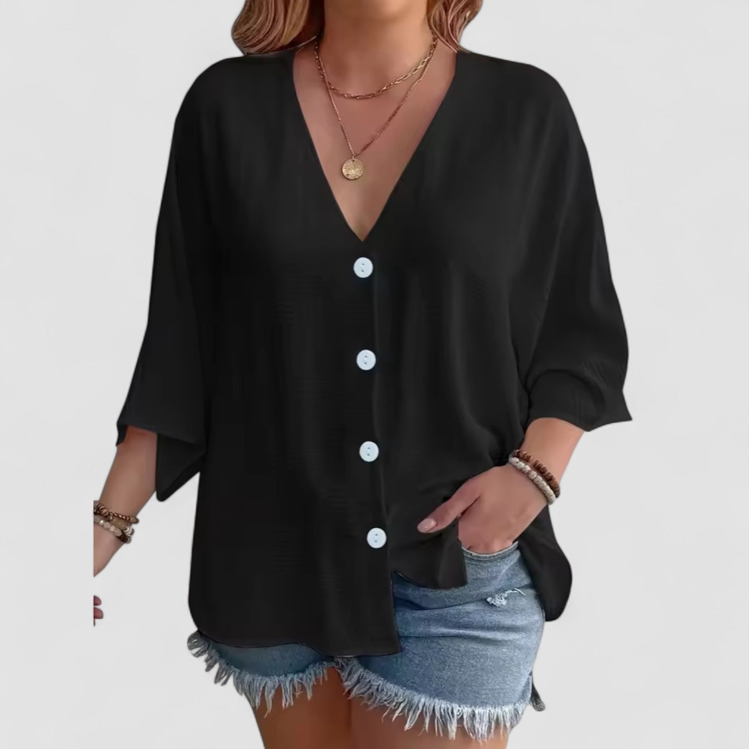 Mira™ | Signe – Blus med knäppning och ¾-ärm